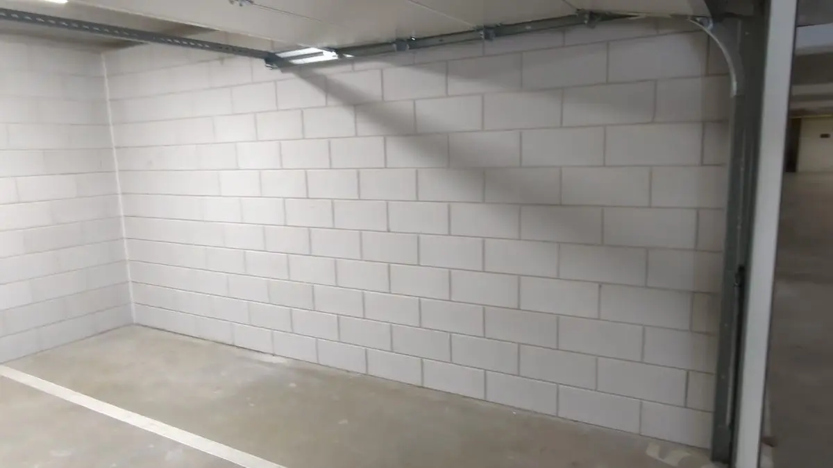 Interieur van een garagebox, Type L